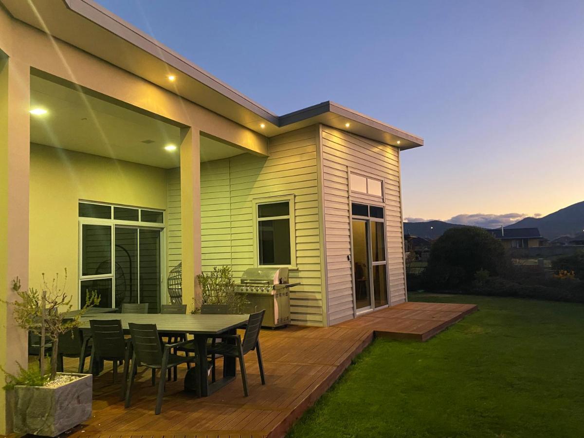 Luxury On Howden Te Anau Dış mekan fotoğraf